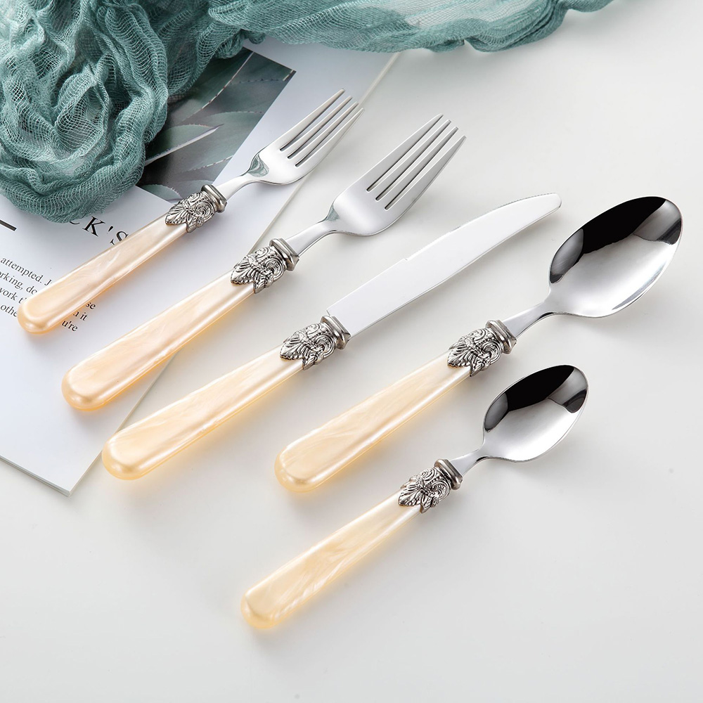 5pcs Vintage Cutlery Set Acryl - огляд і ціна Vintage Collectible Spoons