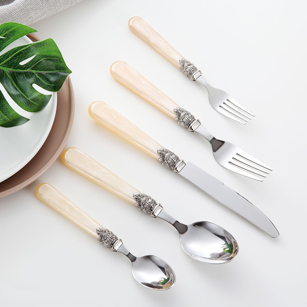 5pcs Vintage Cutlery Set Acryl - огляд і ціна Vintage Collectible Spoons
